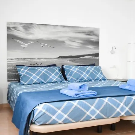 Daire Aurora House *