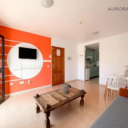 Aurora House Apartament *